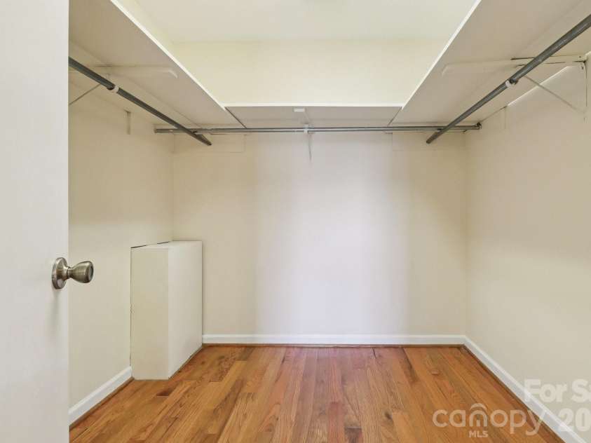 454 Woodberry Drive, Orangeburg, SC 29115.  MLS# CAR4337572, YatesRealty ID 3122. 