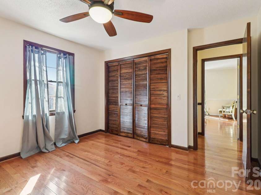 454 Woodberry Drive, Orangeburg, SC 29115.  MLS# CAR4337572, YatesRealty ID 3122. 