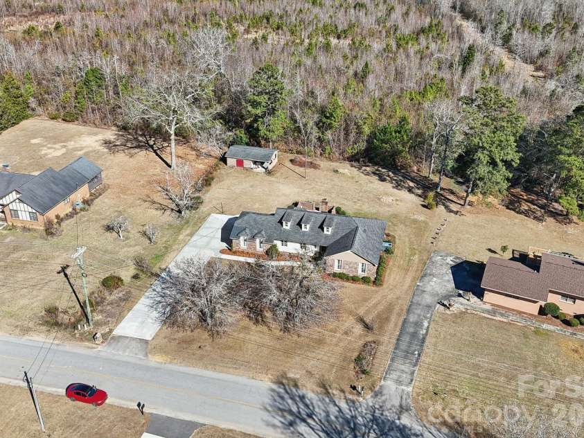 454 Woodberry Drive, Orangeburg, SC 29115.  MLS# CAR4337572, YatesRealty ID 3122. 