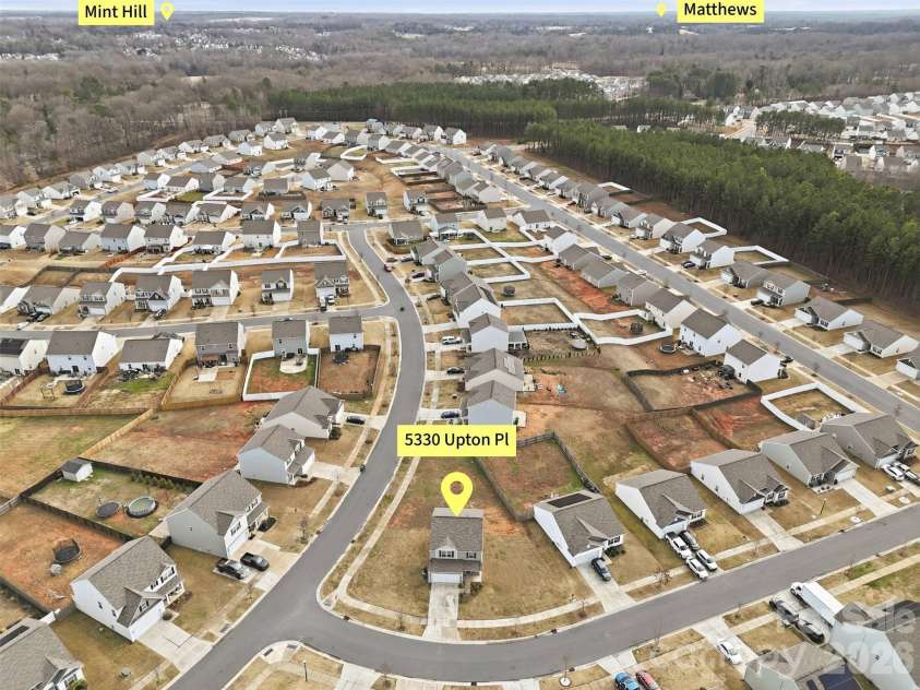 5330 Upton Place, Charlotte, NC 28215.  MLS# CAR4352799, YatesRealty ID 3122. 