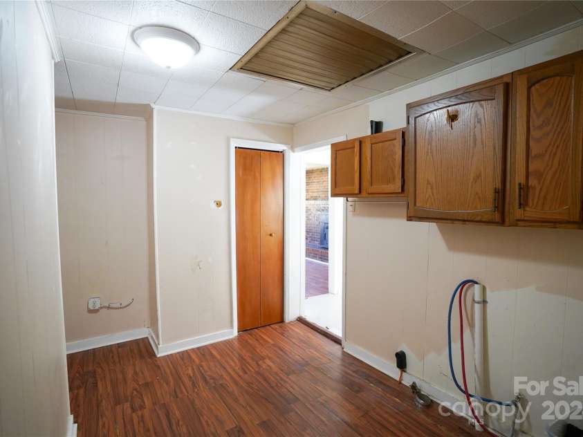 54 Hillside Heights, Brevard, NC 28712.  MLS# CAR4183177, YatesRealty ID 3122. 