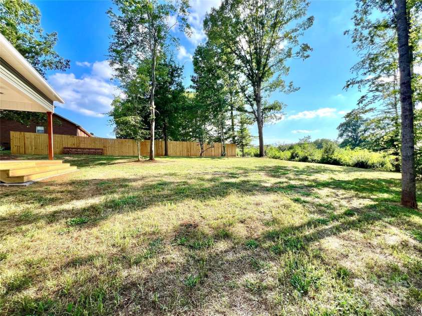 123 Arrowood Lane, Harmony, NC 28634.  MLS# CAR4285616, YatesRealty ID 31220. Back yard