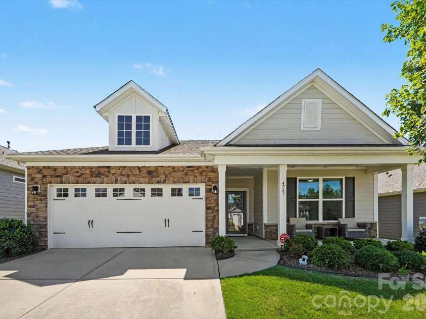 4267 Merrivale Drive, Lancaster, SC 29720.  MLS# CAR4392928, YatesRealty ID 31220. 