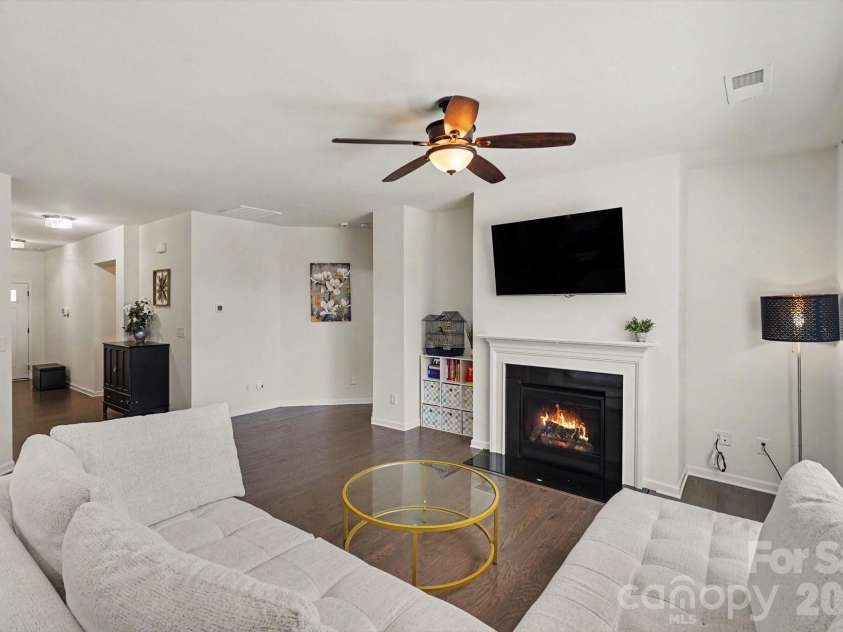 4267 Merrivale Drive, Lancaster, SC 29720.  MLS# CAR4392928, YatesRealty ID 31220. 