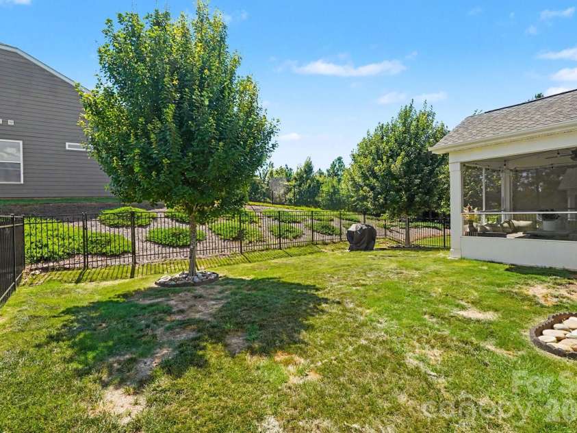4267 Merrivale Drive, Lancaster, SC 29720.  MLS# CAR4392928, YatesRealty ID 31220. 