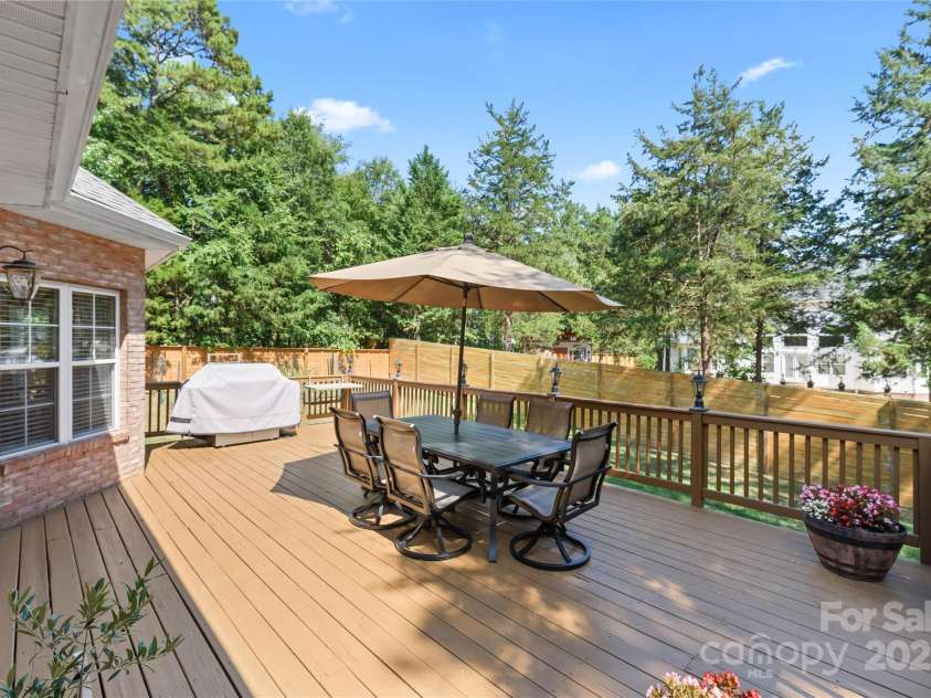 10209 Maple Haven Court, Mint Hill, NC 28227.  MLS# CAR4286280, YatesRealty ID 31221. 