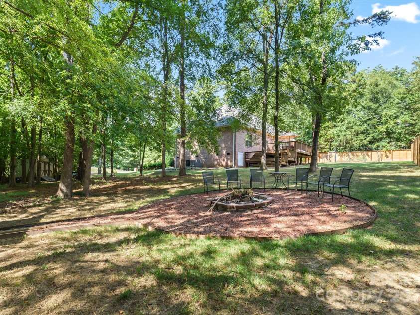 10209 Maple Haven Court, Mint Hill, NC 28227.  MLS# CAR4286280, YatesRealty ID 31221. 