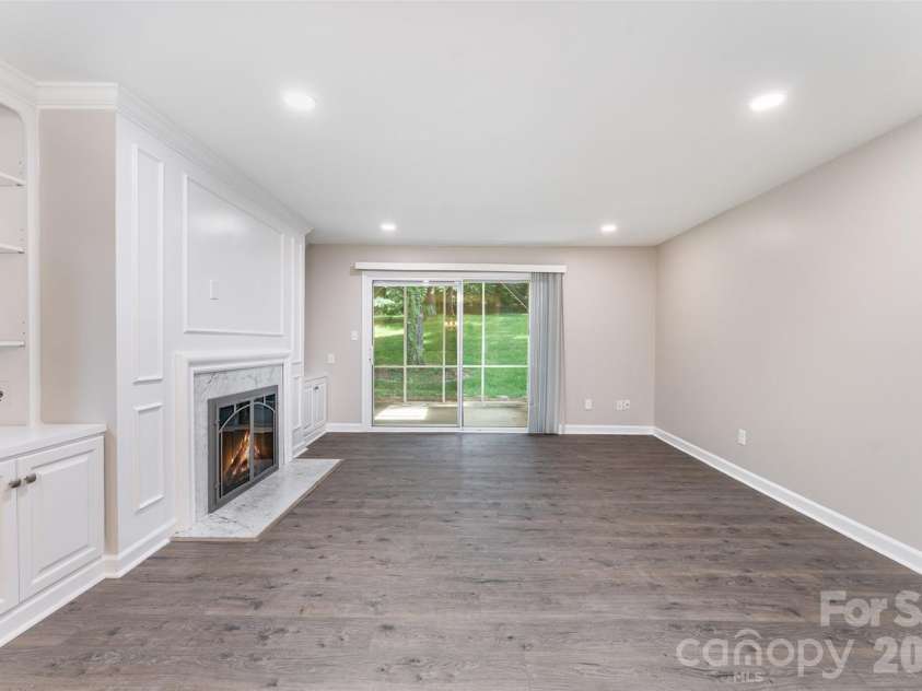 7026 Quail Hill Road, Charlotte, NC 28210.  MLS# CAR4394887, YatesRealty ID 31221. 