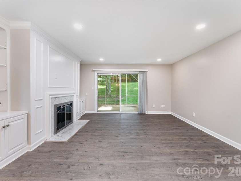 7026 Quail Hill Road, Charlotte, NC 28210.  MLS# CAR4394887, YatesRealty ID 31221. 