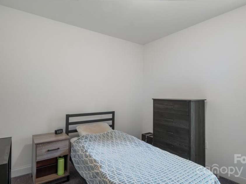 826 Country Lane, Pelham, NC 27311.  MLS# CAR4284309, YatesRealty ID 31222. 