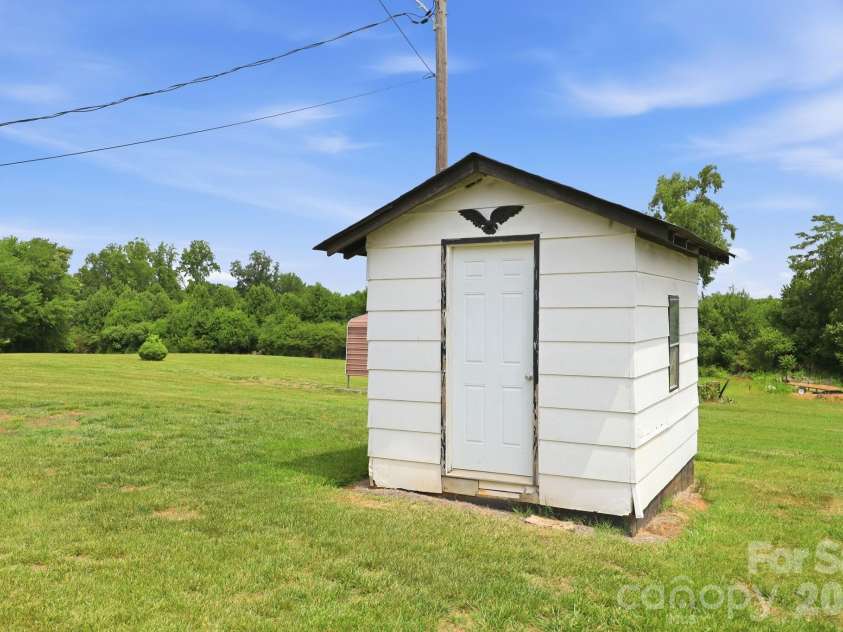 1913 Nebo Road, Boonville, NC 27011.  MLS# CAR4393899, YatesRealty ID 31223. 