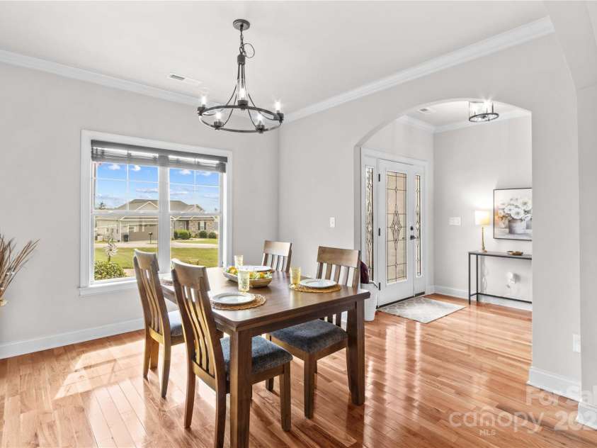 155 Greythorn Drive, Statesville, NC 28625.  MLS# CAR4282537, YatesRealty ID 31225. 