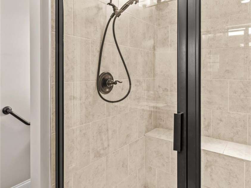 155 Greythorn Drive, Statesville, NC 28625.  MLS# CAR4282537, YatesRealty ID 31225. 