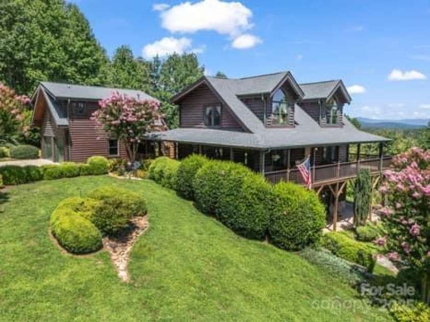 202 Panorama Drive, Nebo, NC 28761.  MLS# CAR4287111, YatesRealty ID 31226. 