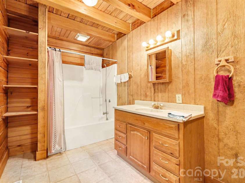 6328 Four Knights Lane, Clover, SC 29710.  MLS# CAR4394902, YatesRealty ID 31226. 