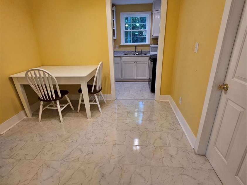 31 Poplar Street, Great Falls, SC 29055.  MLS# CAR4279491, YatesRealty ID 31227. 