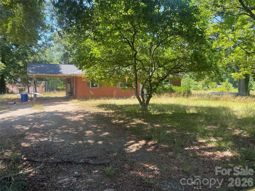 1143 Tyre Drive, Salisbury, NC 28146.  MLS# CAR4394580, YatesRealty ID 31228. 