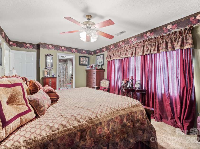1948 Twin Ponds Drive, Hickory, NC 28602.  MLS# CAR4285877, YatesRealty ID 31228. Primary Bedroom View 1