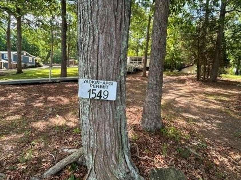 135 Panther Point Trail, Richfield, NC 28137.  MLS# CAR4394910, YatesRealty ID 31229. 