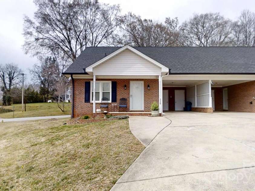 110 Balsam Drive, Lincolnton, NC 28092.  MLS# CAR4232835, YatesRealty ID 3123. 