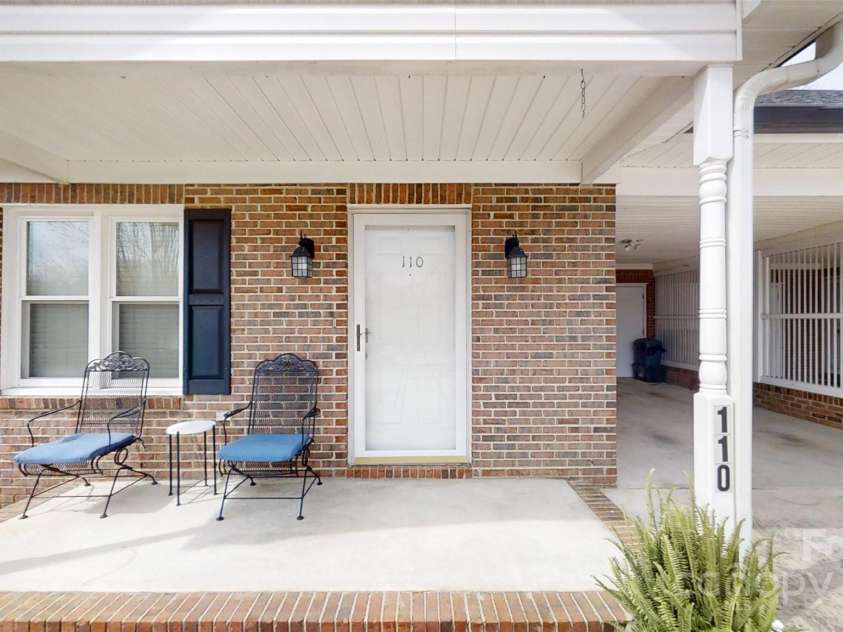 110 Balsam Drive, Lincolnton, NC 28092.  MLS# CAR4232835, YatesRealty ID 3123. 
