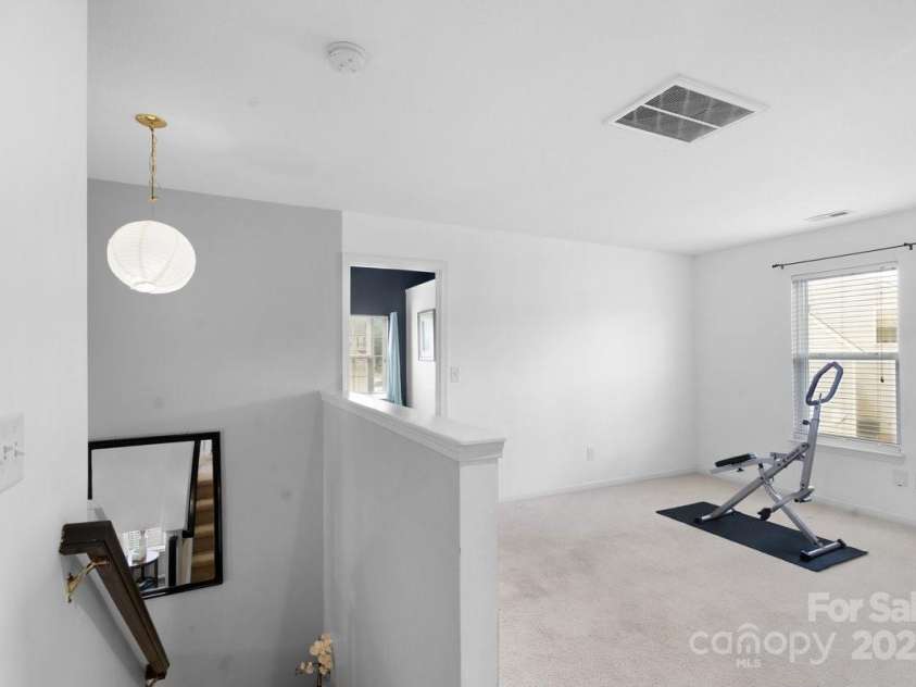 15210 Pangborn Place, Charlotte, NC 28278.  MLS# CAR4282175, YatesRealty ID 31230. 