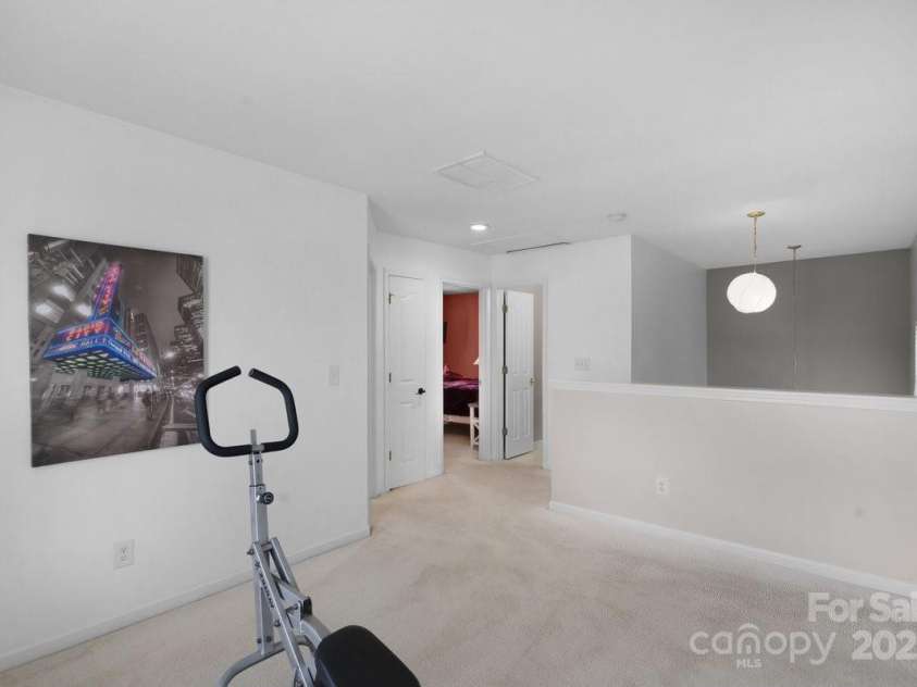 15210 Pangborn Place, Charlotte, NC 28278.  MLS# CAR4282175, YatesRealty ID 31230. 