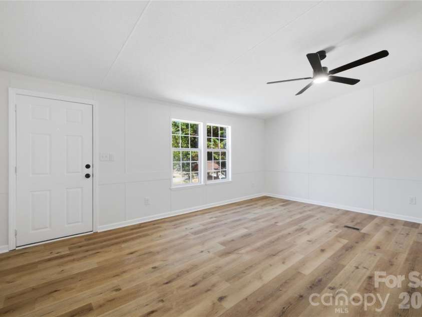 3940 Teaberry Lane, Newton, NC 28658.  MLS# CAR4394947, YatesRealty ID 31230. 