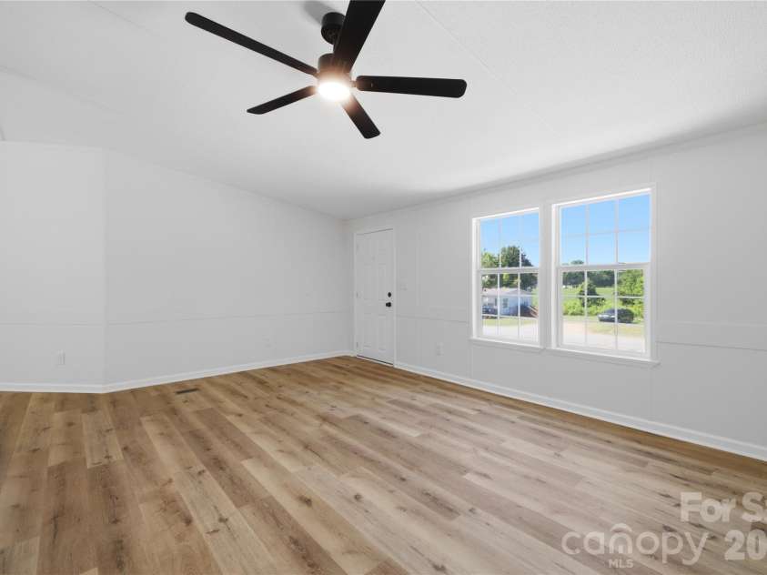 3940 Teaberry Lane, Newton, NC 28658.  MLS# CAR4394947, YatesRealty ID 31230. 