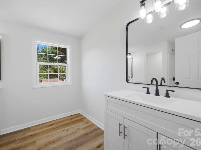 3940 Teaberry Lane, Newton, NC 28658.  MLS# CAR4394947, YatesRealty ID 31230. 