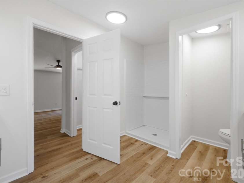 3940 Teaberry Lane, Newton, NC 28658.  MLS# CAR4394947, YatesRealty ID 31230. 