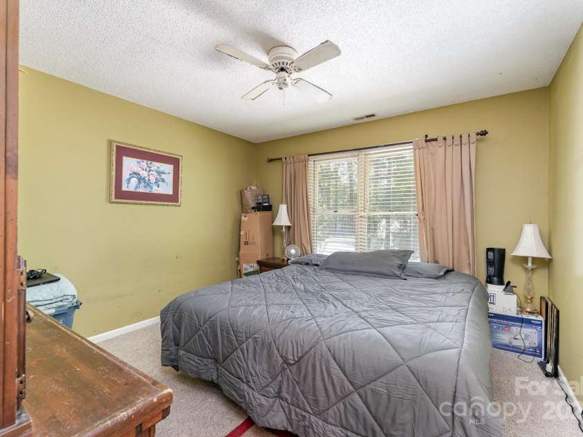 115 David Court, Fort Mill, SC 29715.  MLS# CAR4288348, YatesRealty ID 31231. 