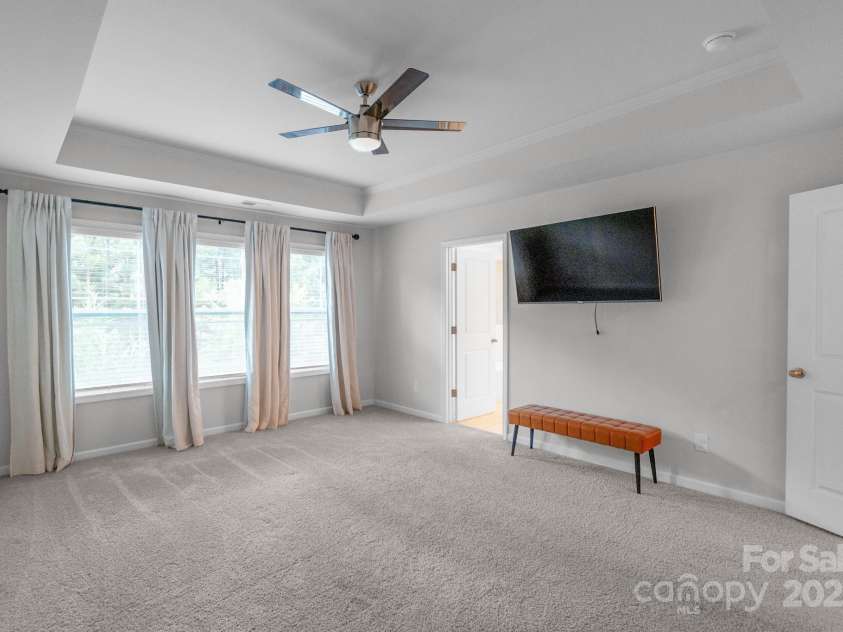 1016 Burton Point Court, Waxhaw, NC 28173.  MLS# CAR4281237, YatesRealty ID 31237. 