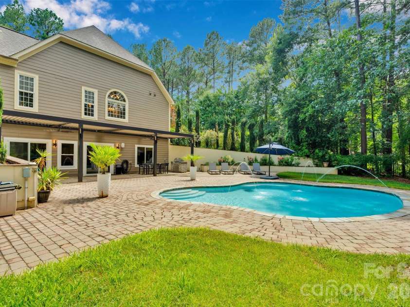 4552 Sawgrass Court, Denver, NC 28037.  MLS# CAR4394088, YatesRealty ID 31238. 