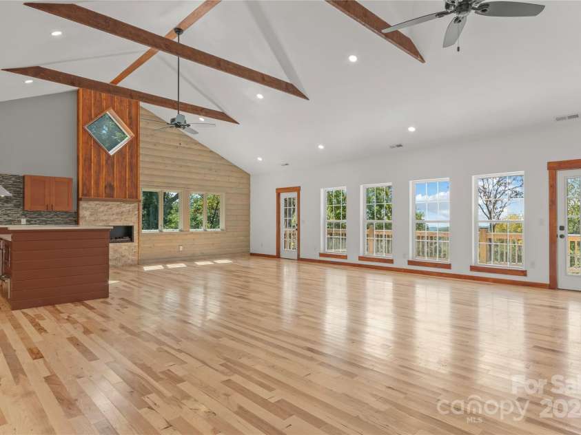 3393 El Miner Drive, Mars Hill, NC 28754.  MLS# CAR4184515, YatesRealty ID 3124. 