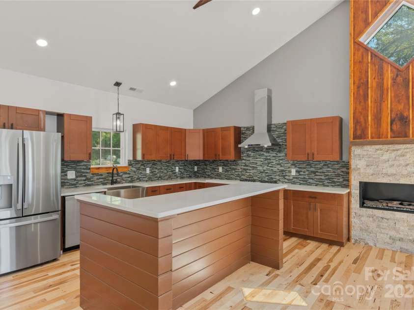 3393 El Miner Drive, Mars Hill, NC 28754.  MLS# CAR4184515, YatesRealty ID 3124. 