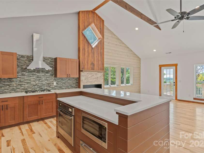 3393 El Miner Drive, Mars Hill, NC 28754.  MLS# CAR4184515, YatesRealty ID 3124. 