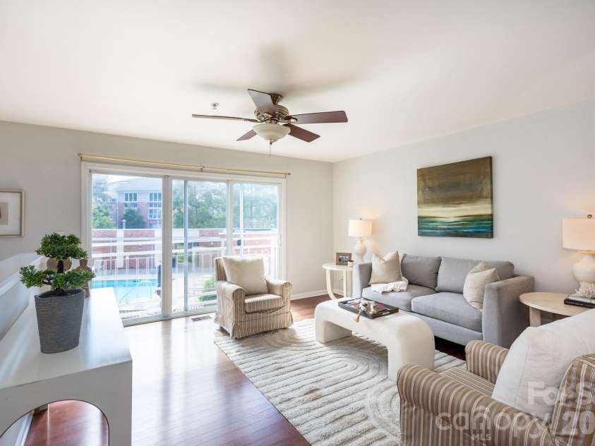 3959 Picasso Court, Charlotte, NC 28205.  MLS# CAR4301554, YatesRealty ID 3124. 