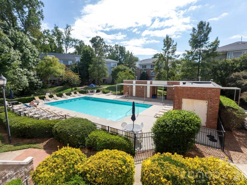 3959 Picasso Court, Charlotte, NC 28205.  MLS# CAR4301554, YatesRealty ID 3124. 