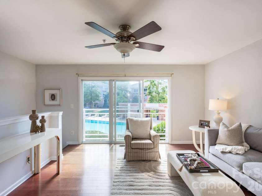 3959 Picasso Court, Charlotte, NC 28205.  MLS# CAR4301554, YatesRealty ID 3124. 