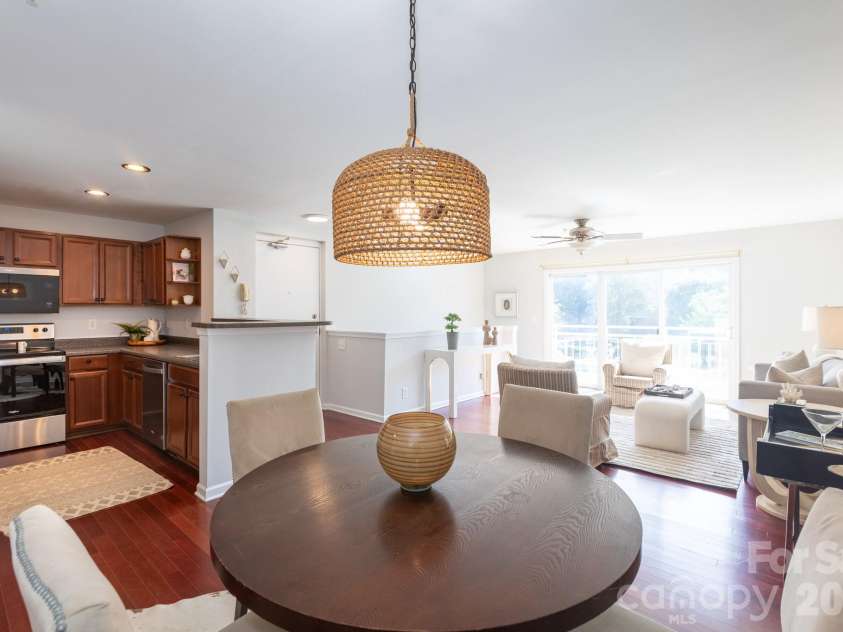 3959 Picasso Court, Charlotte, NC 28205.  MLS# CAR4301554, YatesRealty ID 3124. 