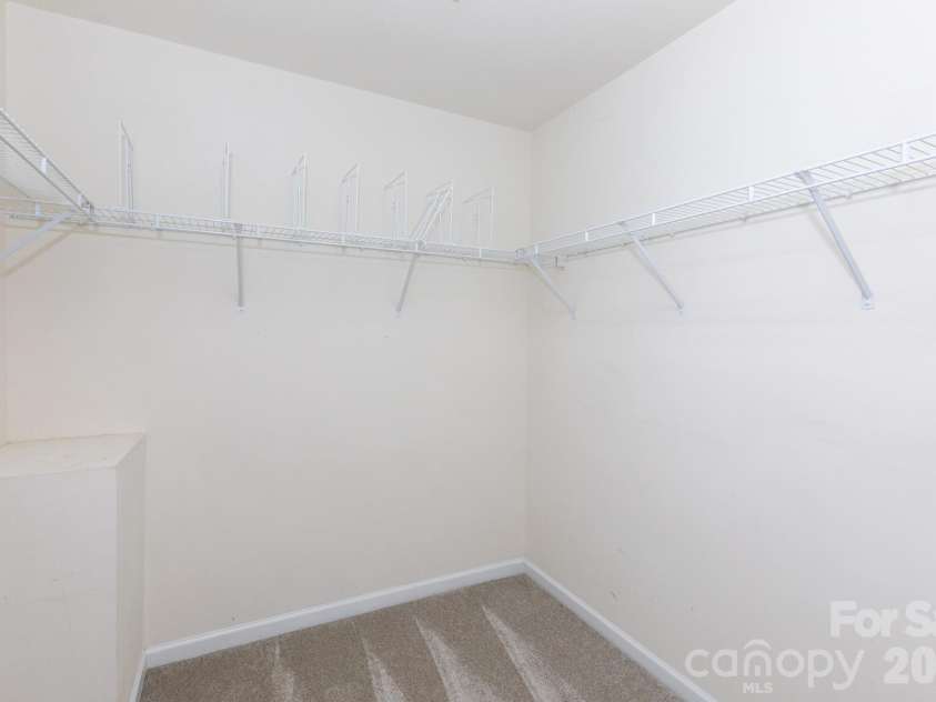 3959 Picasso Court, Charlotte, NC 28205.  MLS# CAR4301554, YatesRealty ID 3124. 