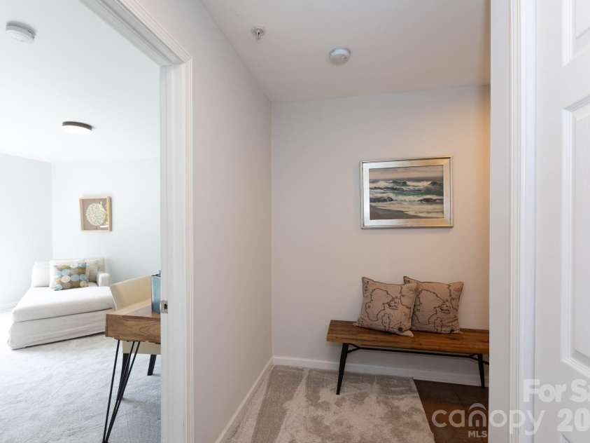 3959 Picasso Court, Charlotte, NC 28205.  MLS# CAR4301554, YatesRealty ID 3124. 