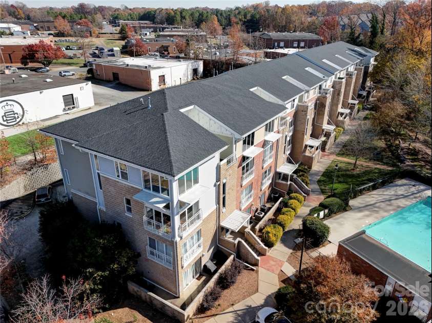 3959 Picasso Court, Charlotte, NC 28205.  MLS# CAR4301554, YatesRealty ID 3124. 