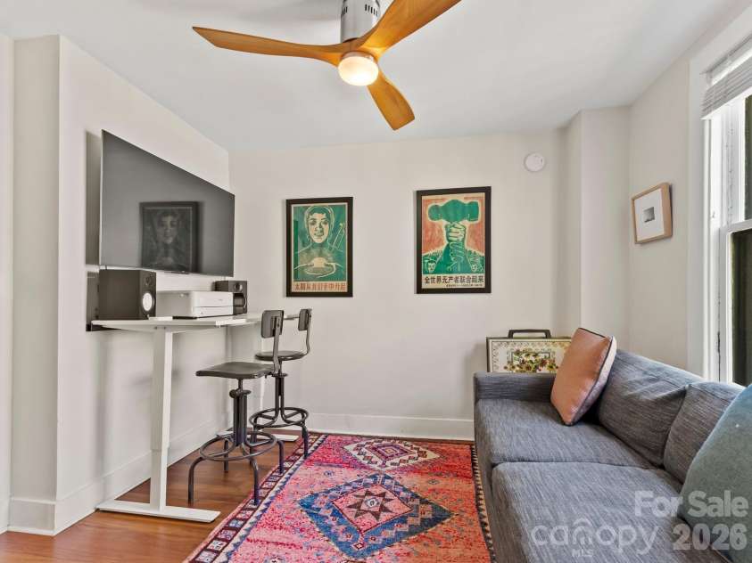 102 Courtland Avenue, Asheville, NC 28801.  MLS# CAR4390335, YatesRealty ID 31240. 
