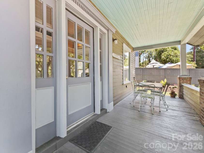 102 Courtland Avenue, Asheville, NC 28801.  MLS# CAR4390335, YatesRealty ID 31240. Front Porch - Main Level