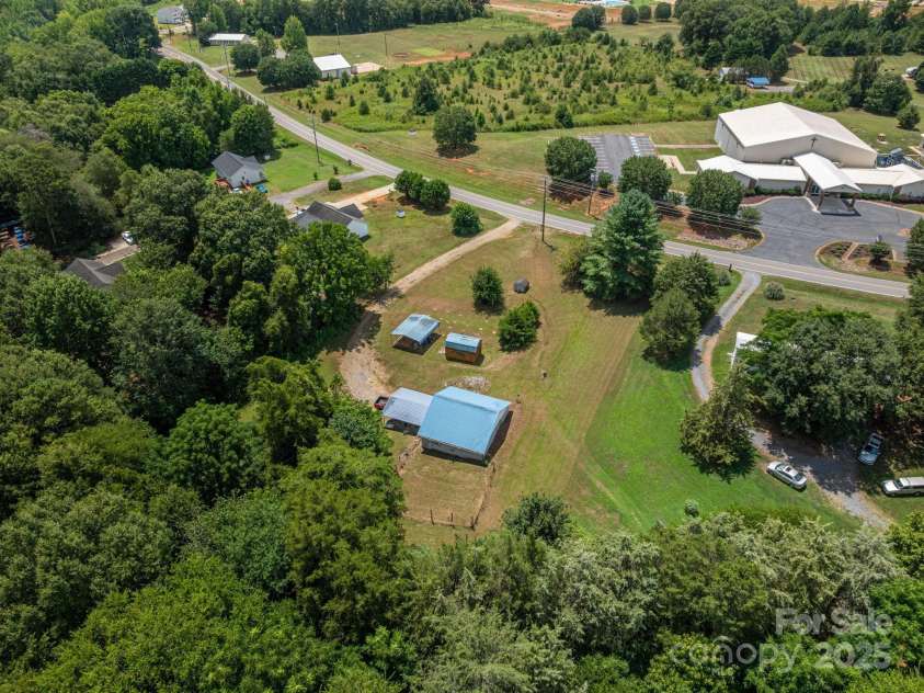 678 Clarks Creek Road, Lincolnton, NC 28092.  MLS# CAR4282349, YatesRealty ID 31242. 678 Clarks Creek Rd Aerial View #9
