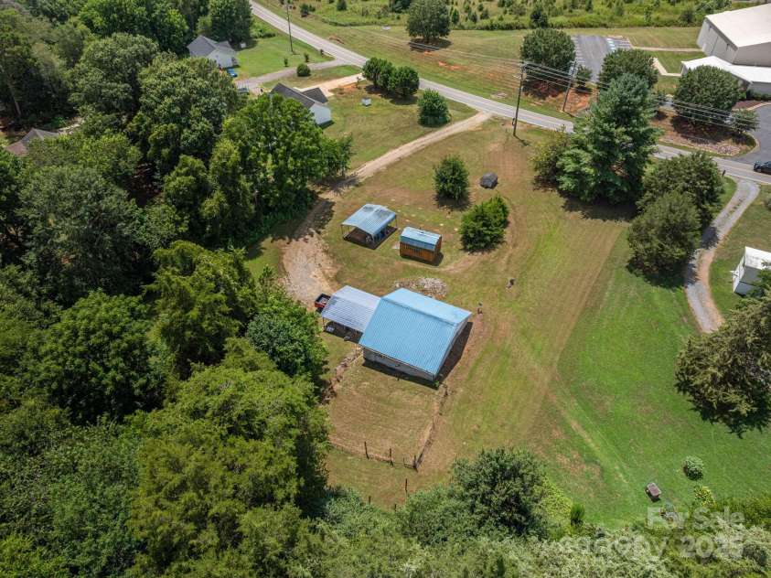 678 Clarks Creek Road, Lincolnton, NC 28092.  MLS# CAR4282349, YatesRealty ID 31242. 678 Clarks Creek Rd Aerial View Private Oasis