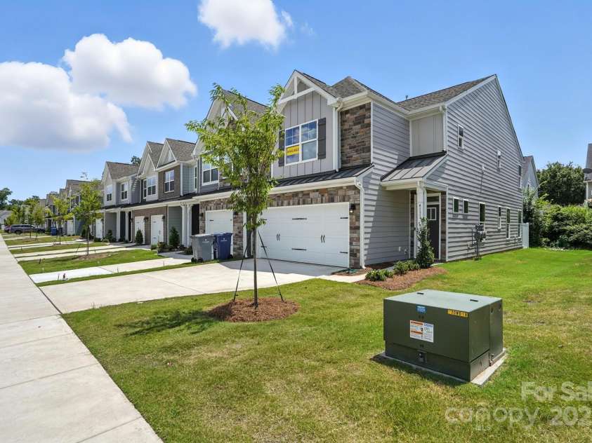 4131 Black Court, Harrisburg, NC 28075.  MLS# CAR4258727, YatesRealty ID 31244. 