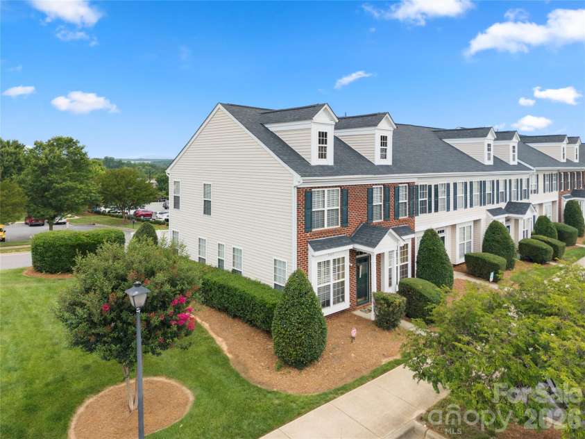 7641 Bluff Point Lane, Denver, NC 28037.  MLS# CAR4395074, YatesRealty ID 31245. 